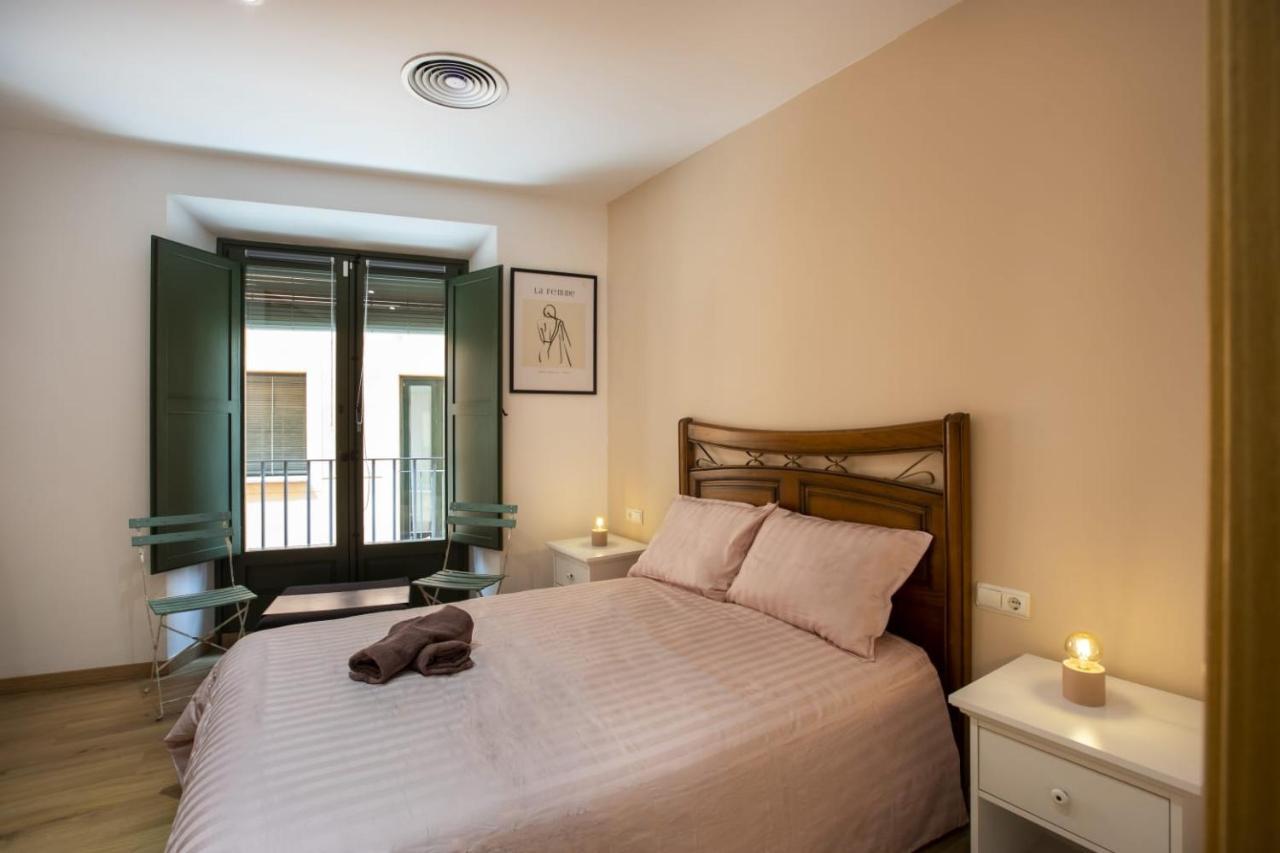Apartament Al Cor Del Barri Vell De Girona Exterior photo